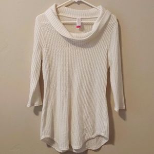 COWL NECK THREE QUARTER SLEEVE SIZE XL